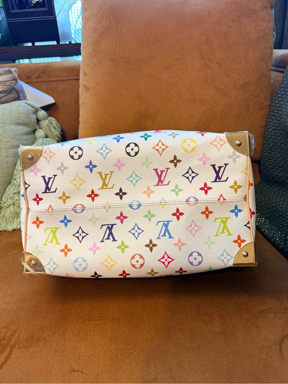LV x TM Multicolor Speedy Soft 30 - Picture 13 of 16